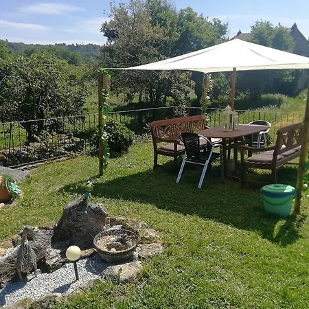 Caserio De Fontes * Nogueira de Ramuin