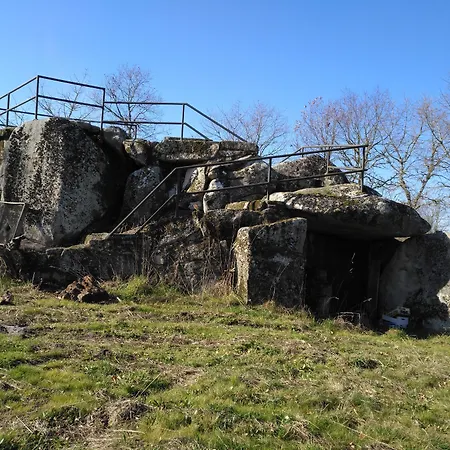 Hétvégi ház Caserio De Fontes Nogueira de Ramuin