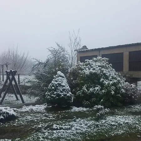 Caserio De Fontes Εξοχικό σπίτι Nogueira De Ramuin