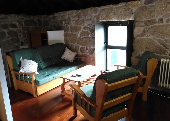 Caserio De Fontes Gospodarstwo wiejskie Nogueira De Ramuin