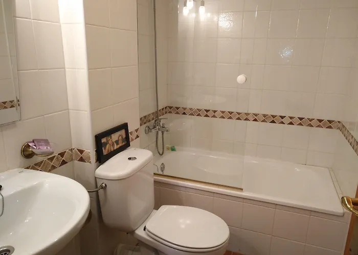 Caserio De Fontes Nogueira De Ramuin