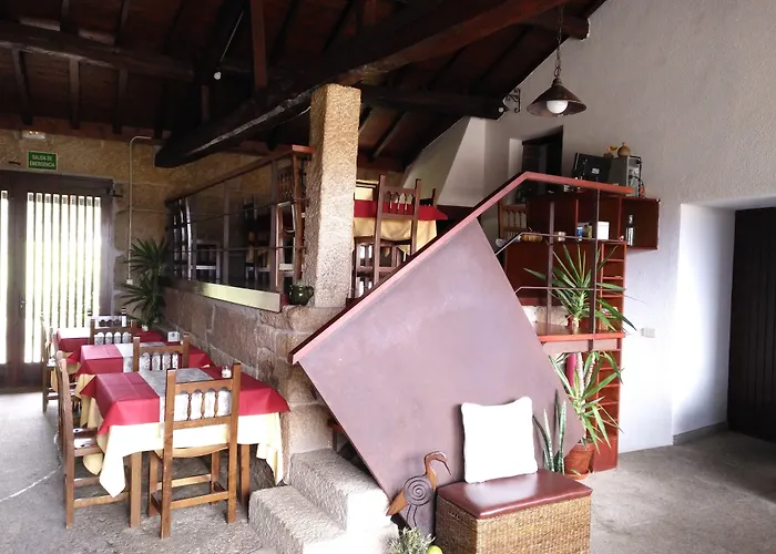 Gospodarstwo wiejskie Caserio De Fontes Nogueira De Ramuin