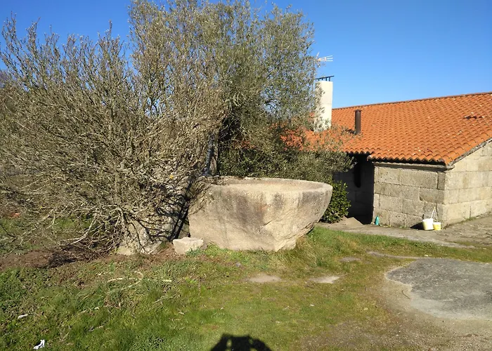 Caserio De Fontes Gospodarstwo wiejskie *